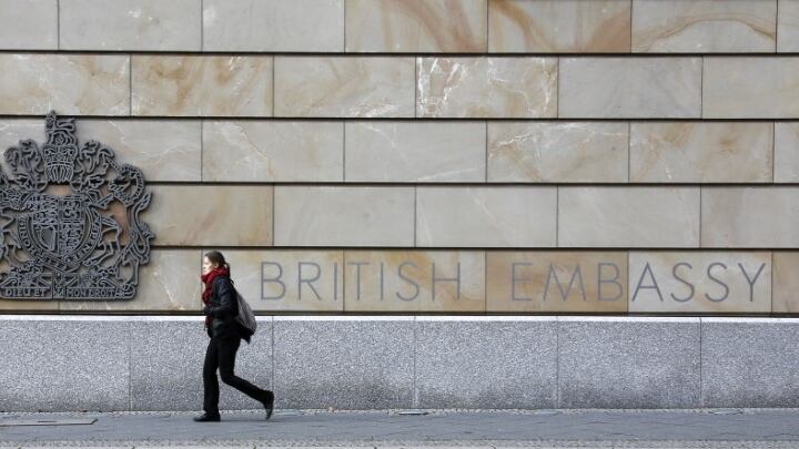 2021-08-11T092114Z_415144348_RC2X2P9DCSVQ_RTRMADP_3_GERMANY-BRITAIN-SPYING_sb6qez