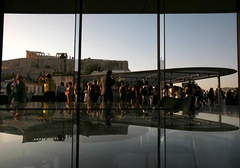 galleries/2009/06/25/greece-s-modern-wonder/acropolis-museum-5_y7rel0