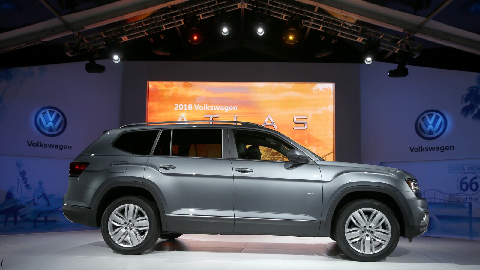 The 2018 Volkswagen Atlas car.