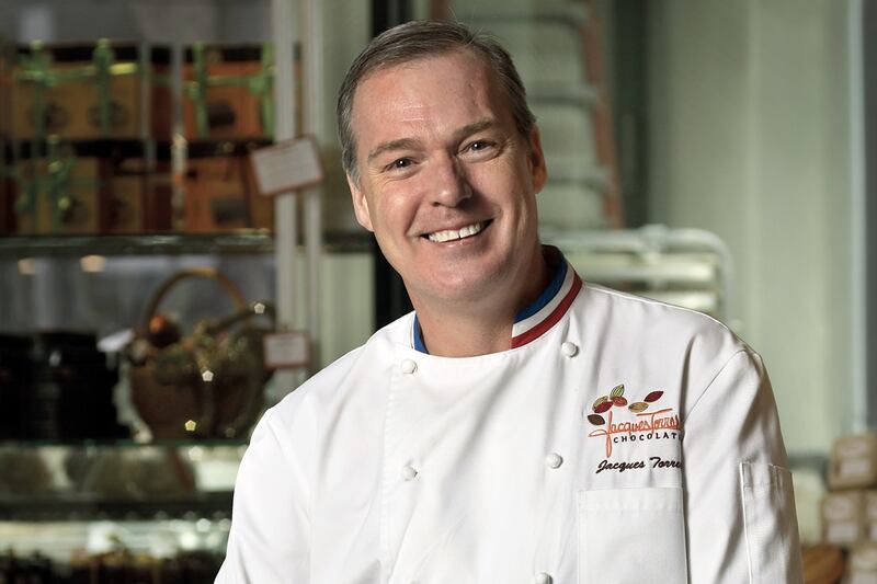 galleries/2012/02/05/valentine-s-day-presents-picked-by-chef-jacques-torres/jacques-torres-want-om08-intro-tease_o1emai