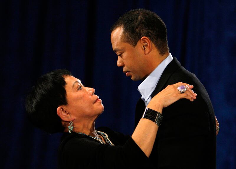 galleries/2010/12/29/the-year-in-pictures-2010/year-in-pictures---tiger-woods_rlhcnb