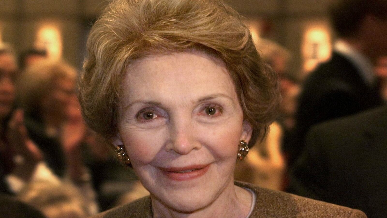 cheats/2016/03/06/nancy-reagan-passes-away-at-94/160307-nancy-cheat-tease_wvphaz