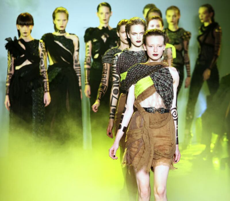 galleries/2010/02/05/recession-survivors/recession-survivors---rodarte_dsmkdt