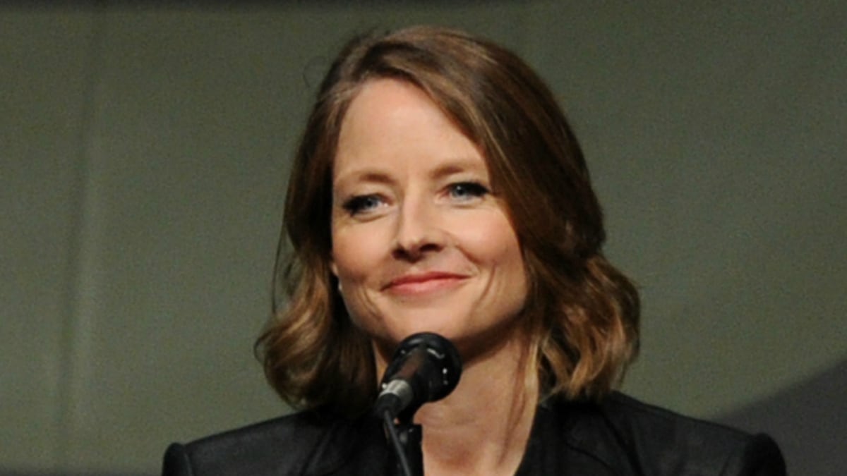 cheats/2012/11/01/jodie-foster-to-get-achievement-award/jodie-foster-demille-award-cheat_vpkzms
