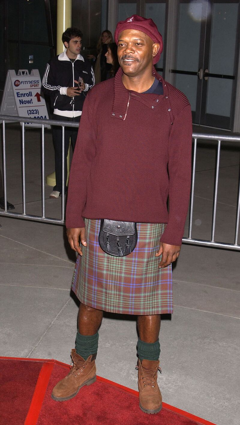 galleries/2012/12/13/kanye-west-jared-leto-more-men-in-skirts-photos/men-in-skirts-jackson_cwczmf