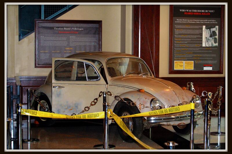 galleries/2011/08/02/casey-anthony-latex-mask-and-other-murderabilia-photos/murderabilia-bundy-beetle_cs7m52