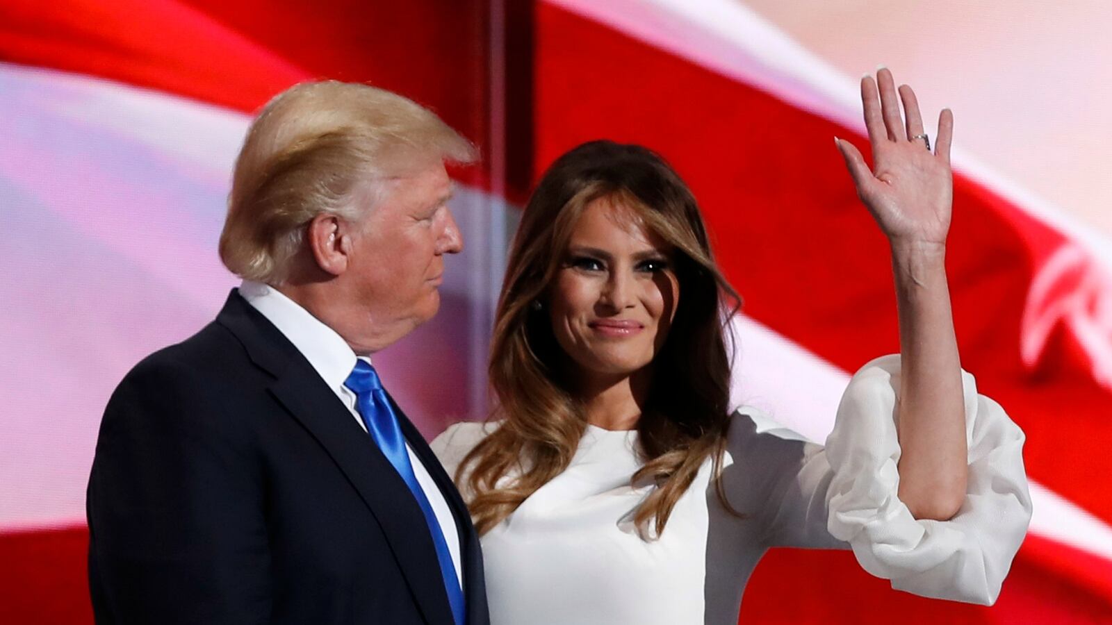 cheats/2016/07/19/report-melania-trump-scrapped-original-speech/160719-melania-report-cheat_qs8a1x