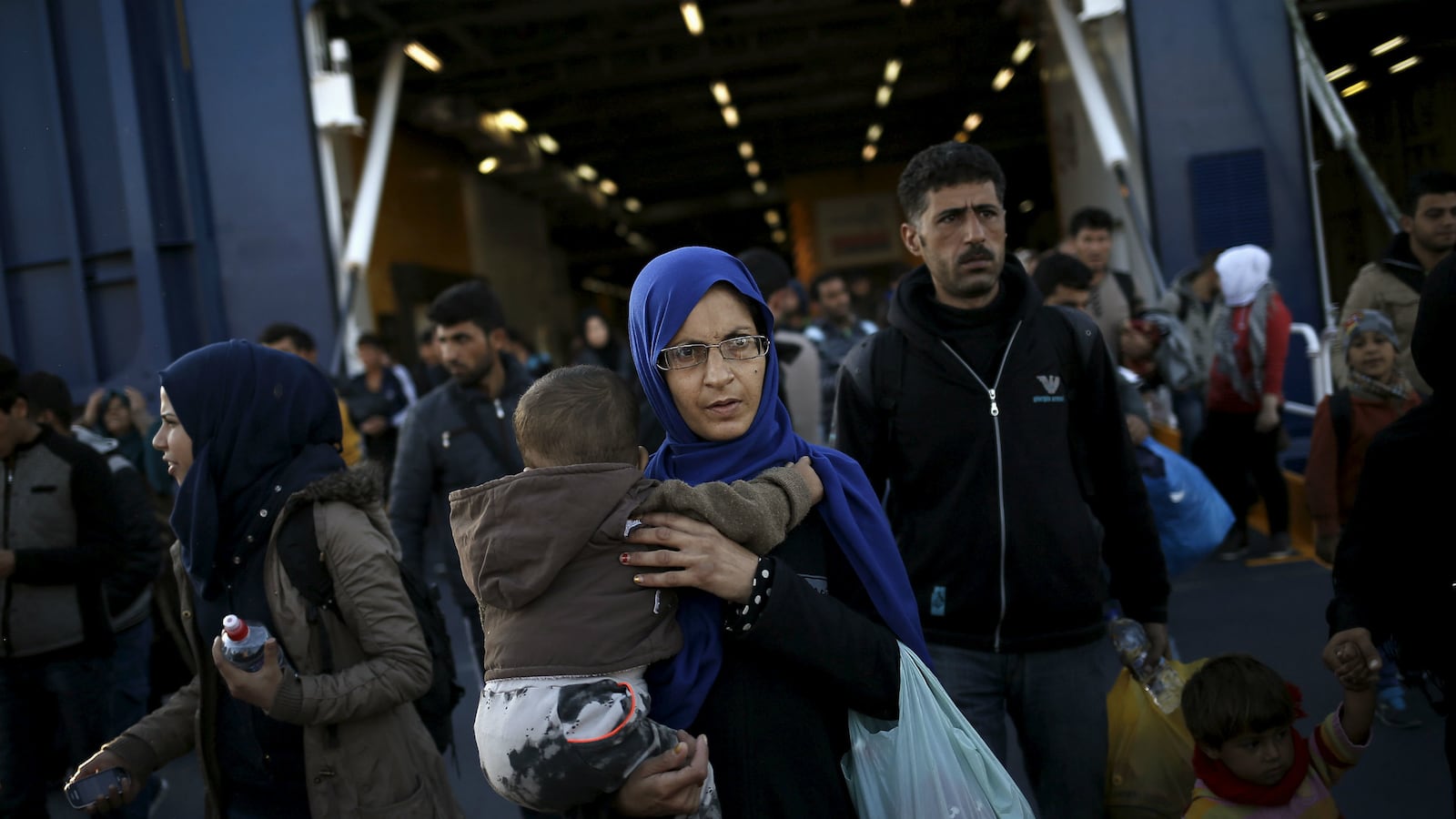 cheats/2015/10/16/eu-approves-turkey-migrant-plan/151016-turkey-migrant-plan-cheat_ujfxat