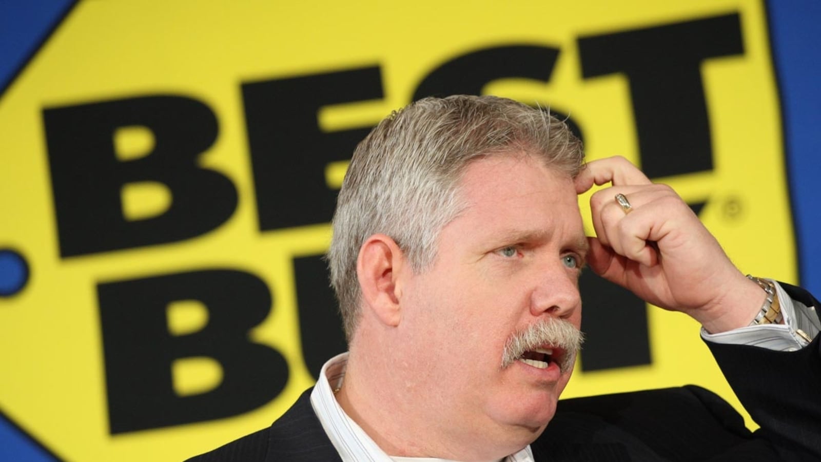 cheats/2012/05/14/ex-best-buy-ceo-violated-policy/brian-dunn-best-buy-cheat_zs2lbk