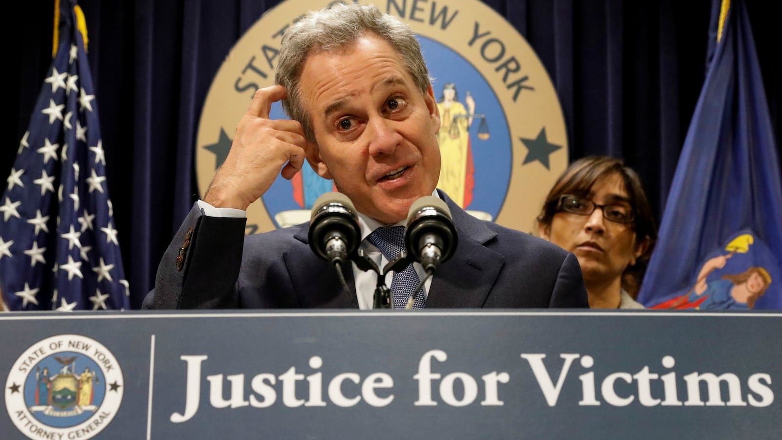 180507-schneiderman-manhattan-da-probe-cheat_reccf8