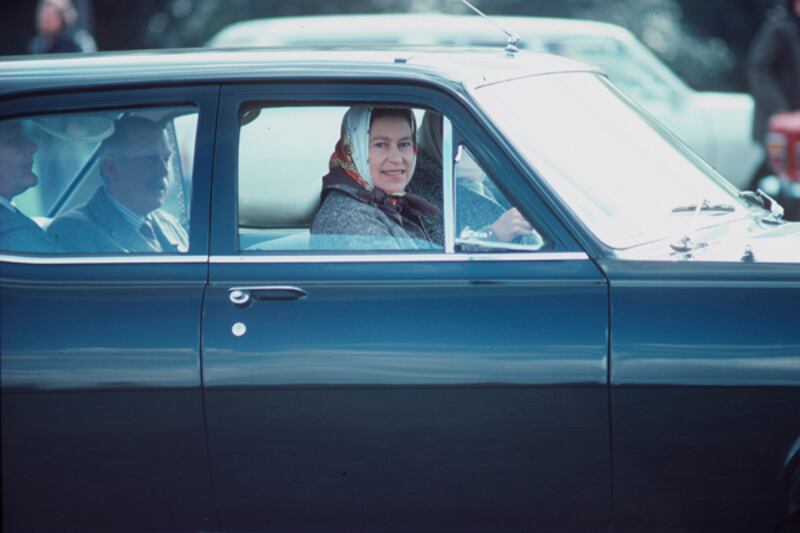 galleries/2011/11/21/prince-harry-s-harley-and-more-royal-rides/royal-rides-elizabeth-driving_rre5yg