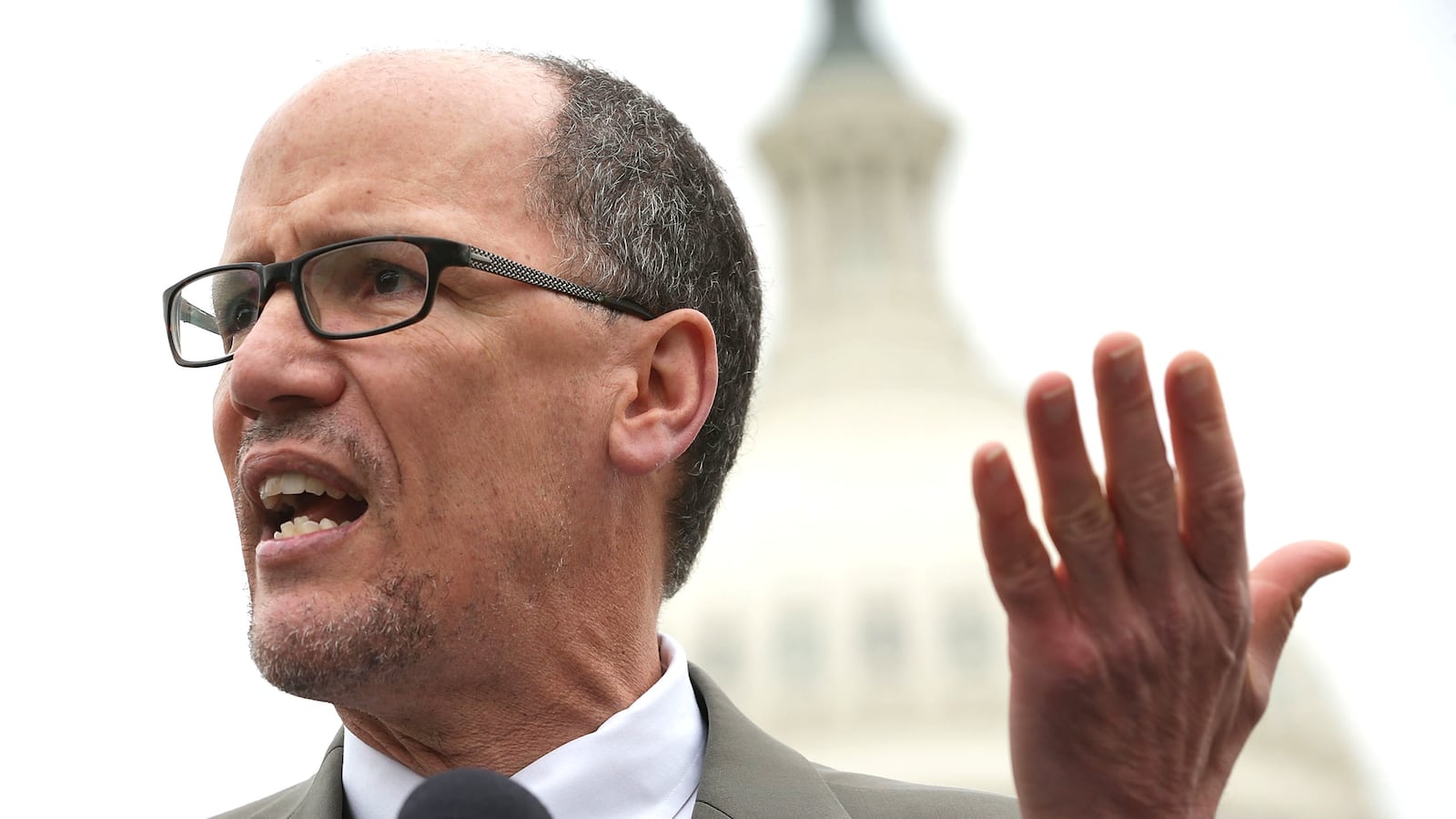 articles/2017/02/27/my-out-of-bounds-email-to-tom-perez/170227-miller-tom-perez-tease_pwggyq