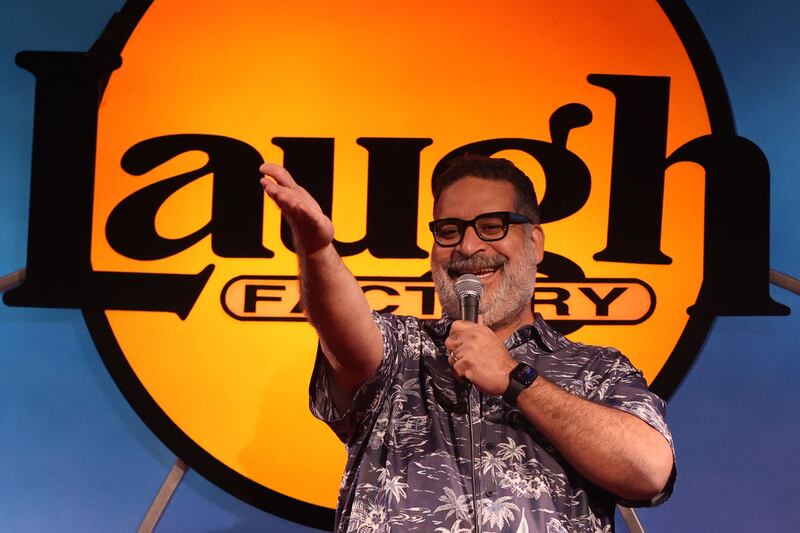 Los Angeles, CA - September 11: Comedian Erik Griffin performs during a comedy show aimed to accommodate neurodivergent people who are attendance in the audience at The Laugh Factor on Wednesday, Sept. 11, 2024 in Los Angeles, CA. (Photo by Michael Blackshire/Los Angeles Times via Getty Images)