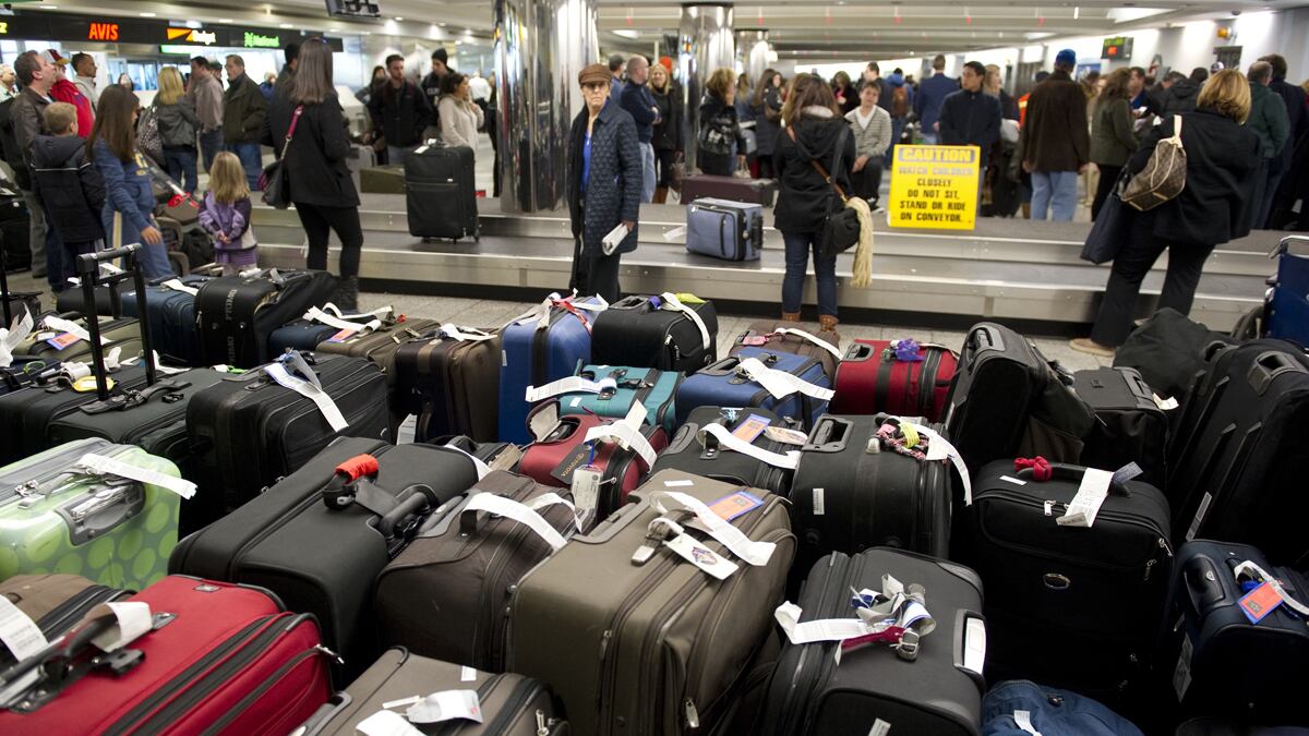 cheats/2014/02/06/biden-laguardia-is-third-world/worst-airports-new-york-laguardia-lga_nosqrr