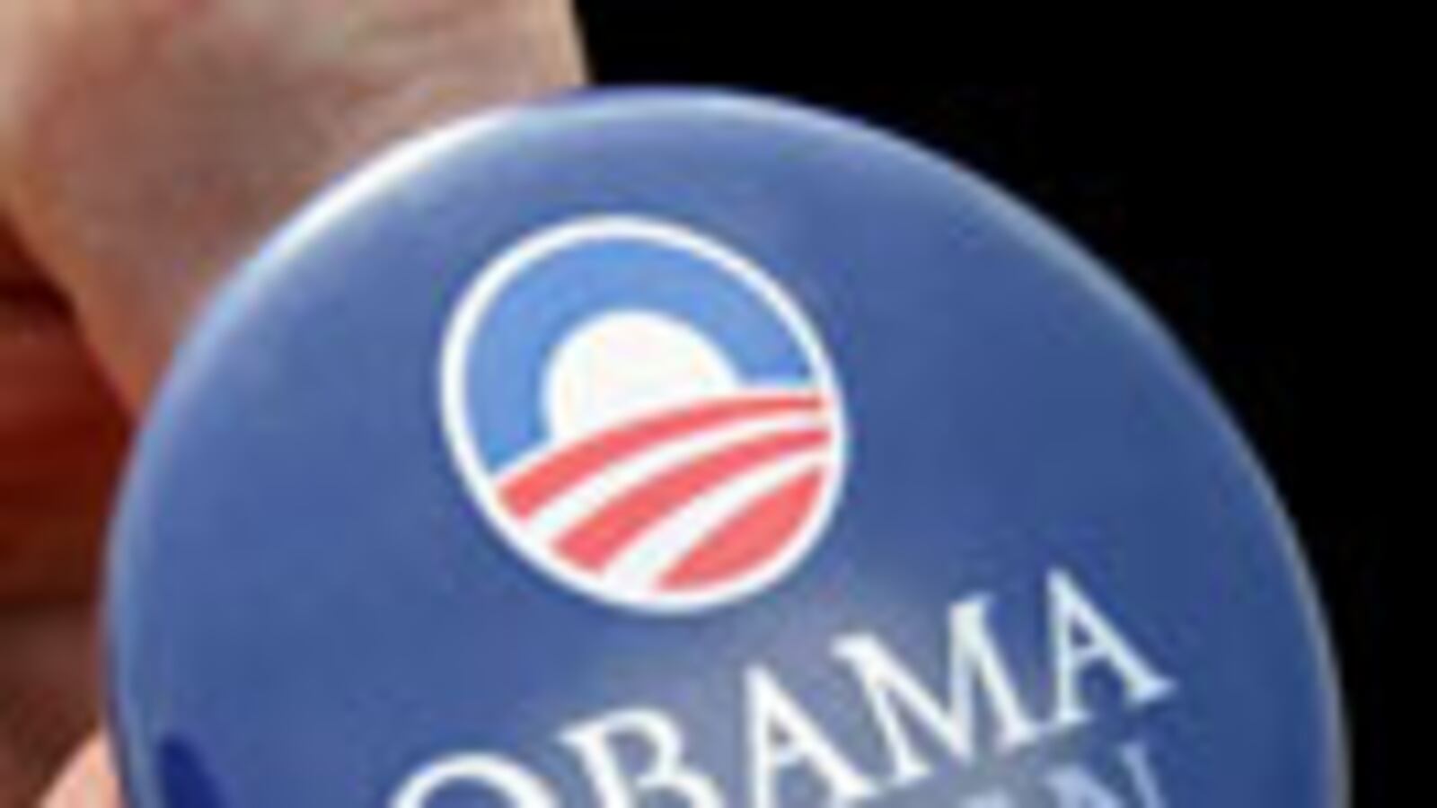 articles/2008/11/04/obamas-communications-director-on-diet-coke-punditsand-whats-next/cox-pfeiffer-obama-button_dd6viu