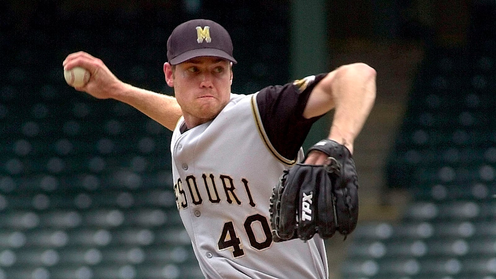 articles/2014/07/05/former-giants-minor-league-player-garrett-broshius-leads-a-lawsuit-against-major-league-baseball-for-a-minimum-wage/140703-clift-broshuis-tease_frdee8