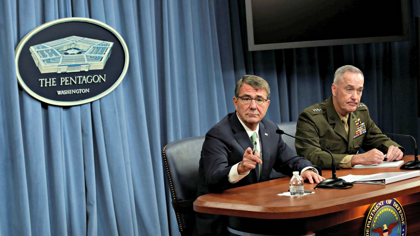 cheats/2016/08/01/pentagon-confirms-anti-isis-airstrikes-in-libya/160801-pentagon-libya-cheat_sdgsmc