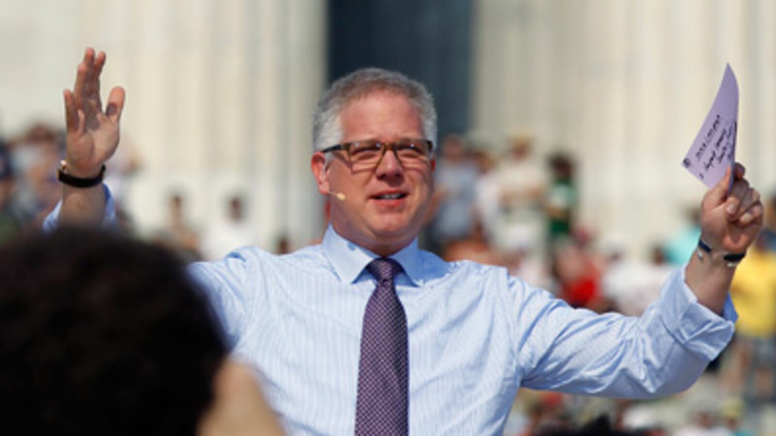 cheats/2010/09/21/glenn-beck-blesses-stewart-colbert-rallies/glenn-beck_trcs1d