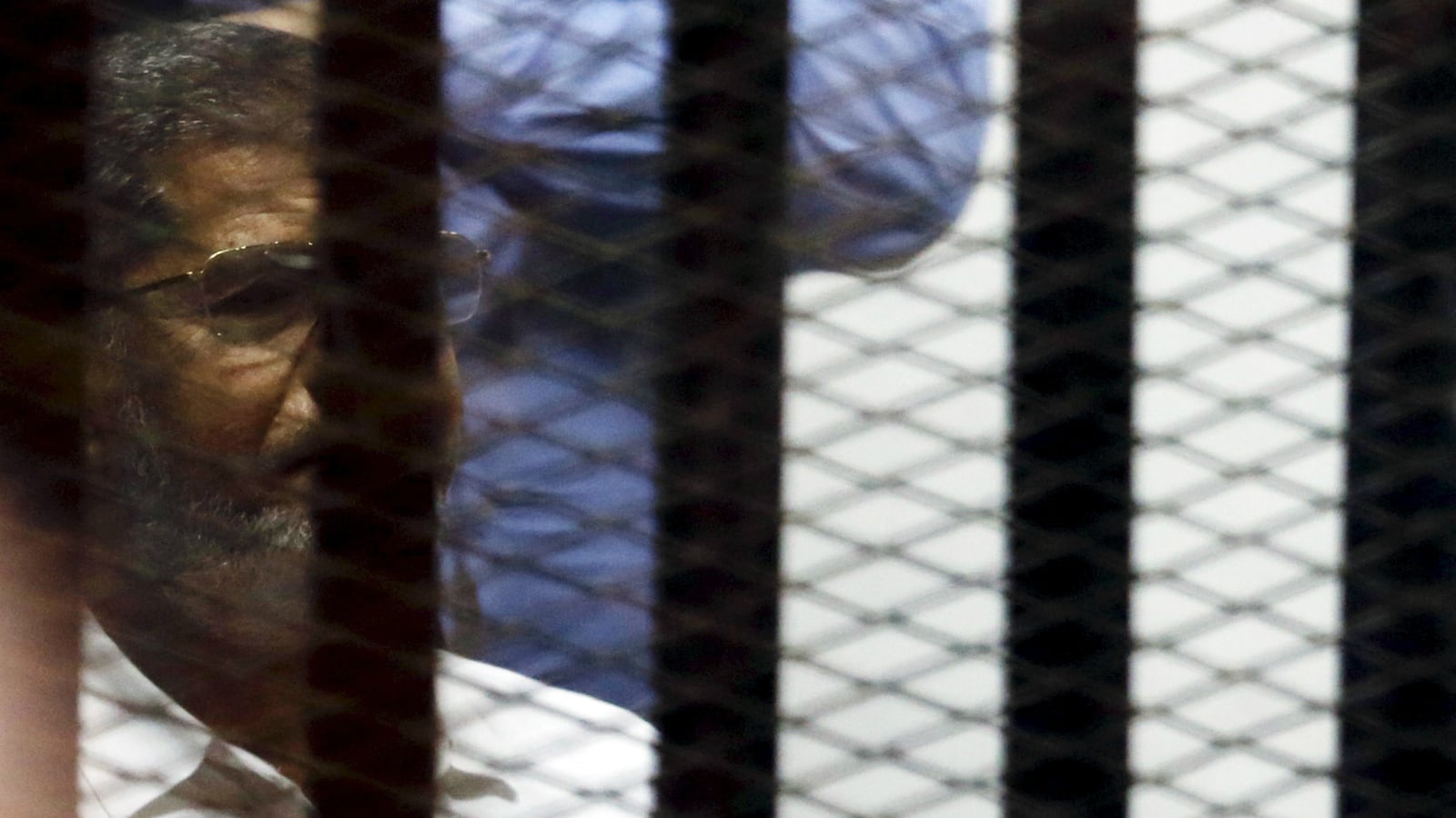 cheats/2015/04/26/watchdog-morsi-trial-badly-flawed/150427-morsi-cheat_zuqcdr