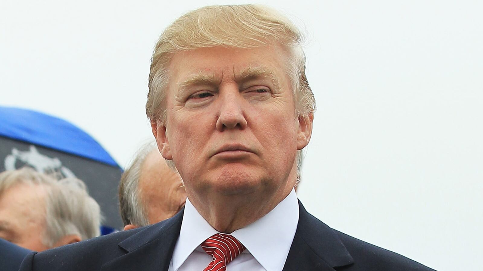 cheats/2011/12/03/ron-paul-rejects-trump-debate/donald-trump-cheat_aglbyg