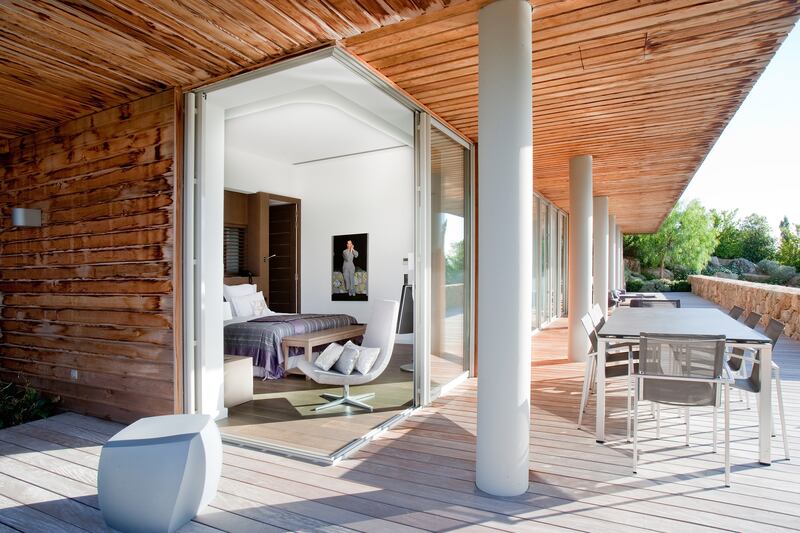 galleries/2013/05/24/design-hotels-turns-20/design-hotels-casa-del-mar1_yqkna8