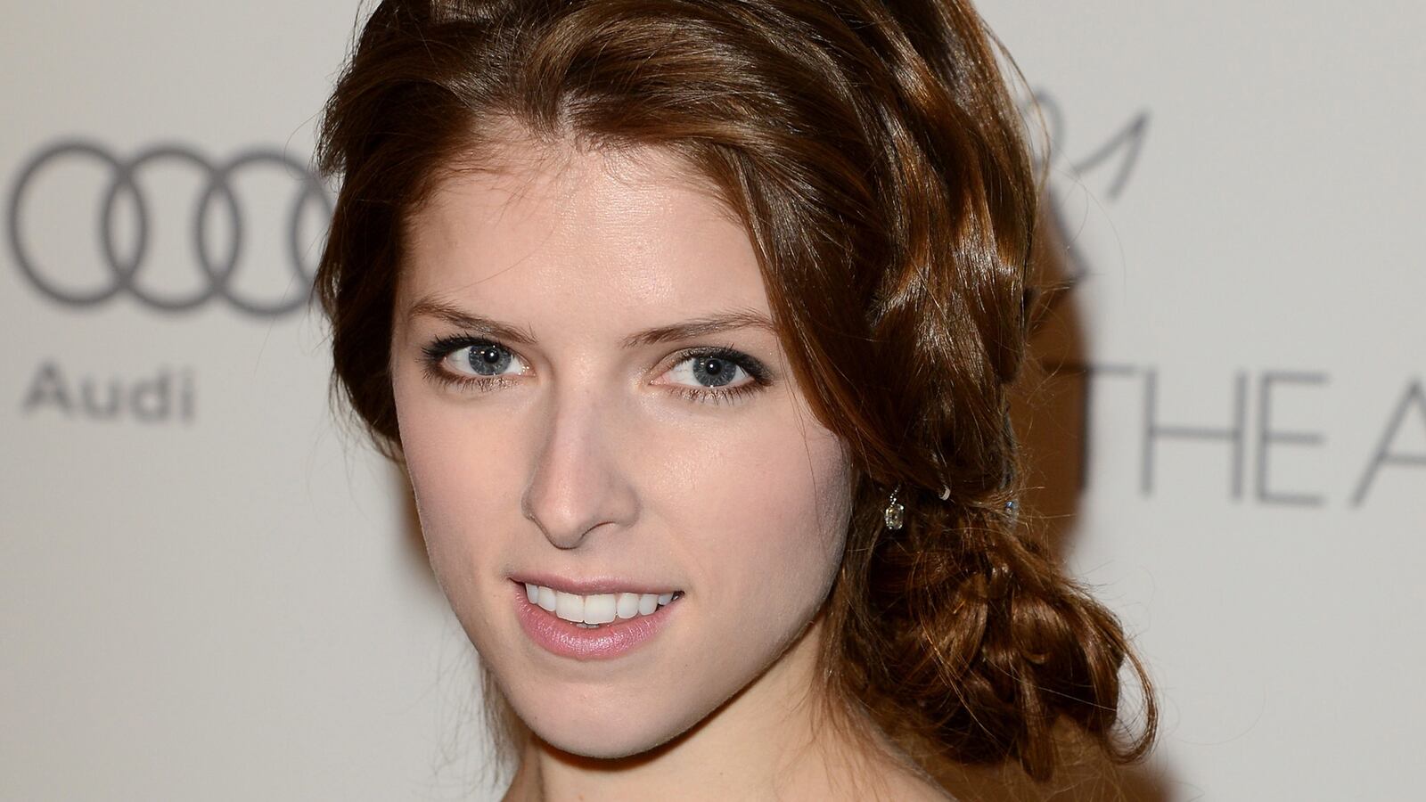 cheats/2013/01/15/kendrick-writes-dirty-tweet-about-gosling/130115-kendrick-gosling-tweet-cheat_evhuz0