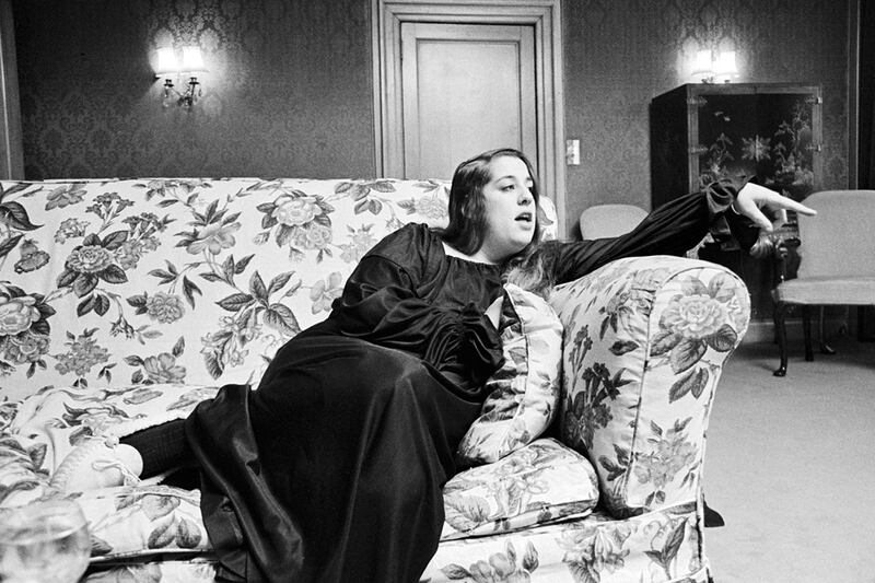 galleries/2012/02/13/divas-who-died-too-young-whitney-houston-amy-winehouse-and-others-photos/divas-who-died-too-young-mama-cass_oqczxm