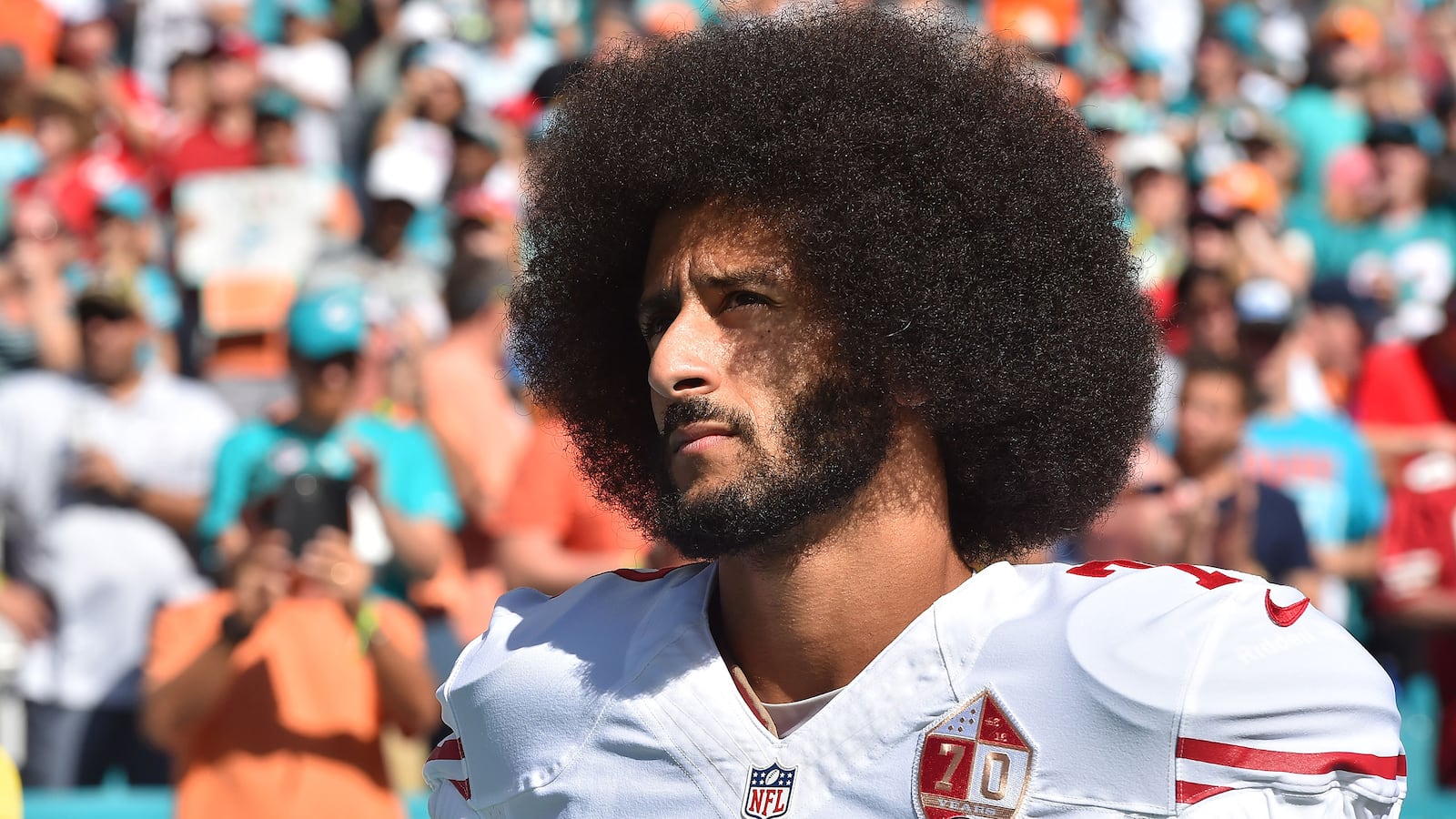 170718-kaepernick-vick_kxiuk8