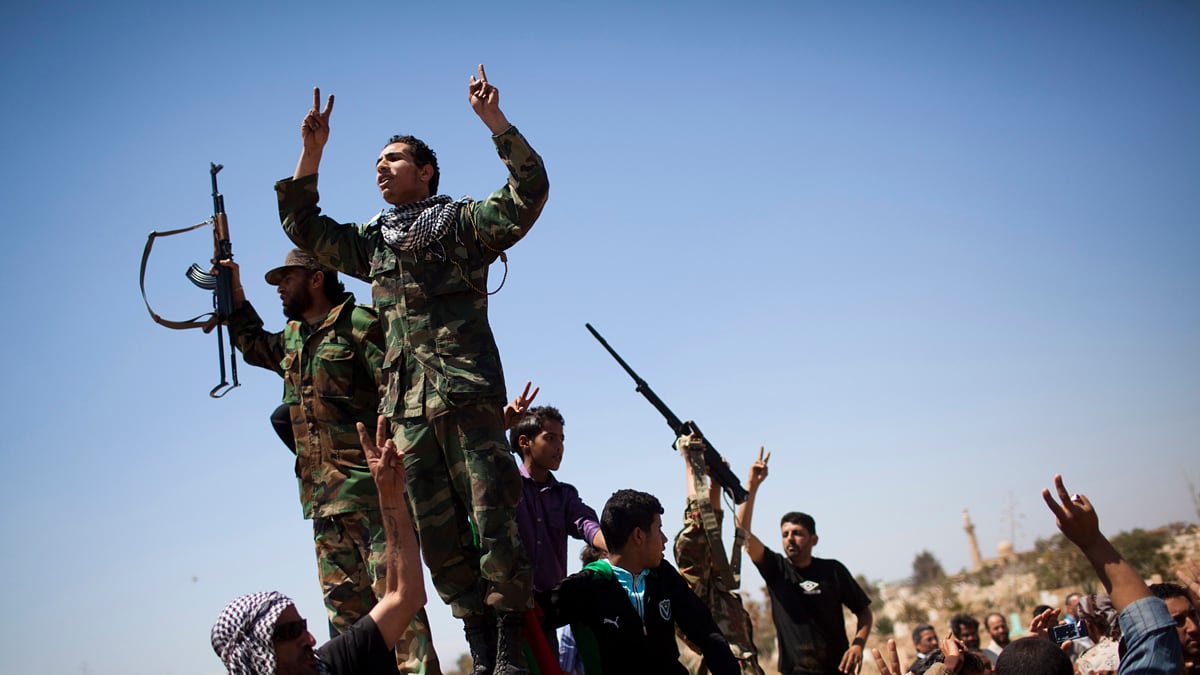 cheats/2011/06/19/nato-admits-bombing-libya-rebels/nato-libya-rebels-cheat_tvlgew