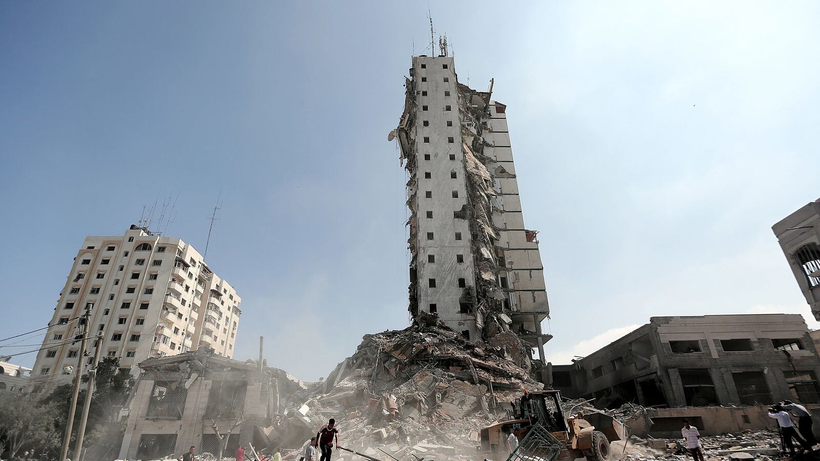 articles/2014/09/01/a-gaza-war-cancer-survivor-in-israel/140831-hod-gaza-tease_c9tv3g