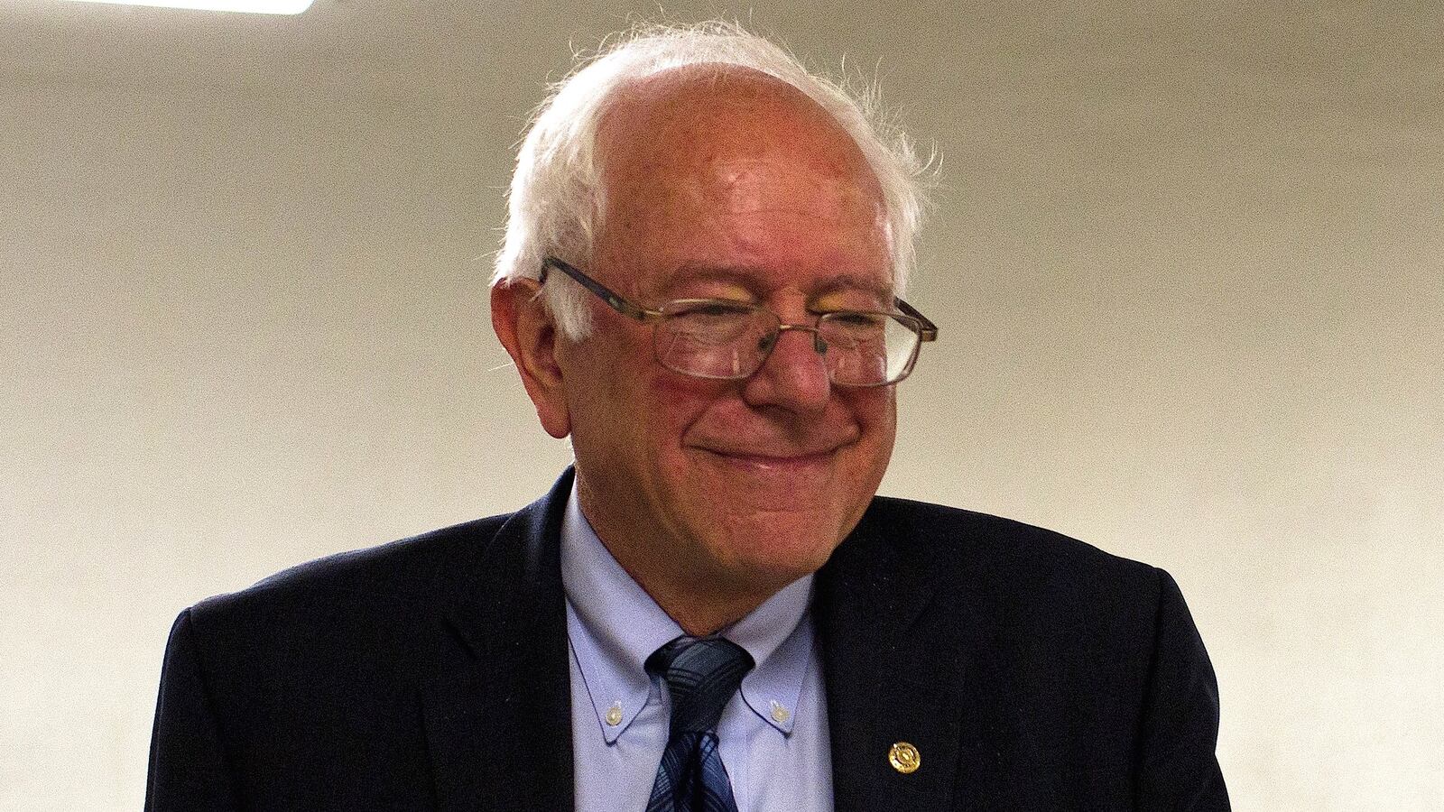 cheats/2015/09/10/bernie-leads-hil-in-iowa-for-first-time/150910-iowa-saunders-poll-cheat_zqxmay