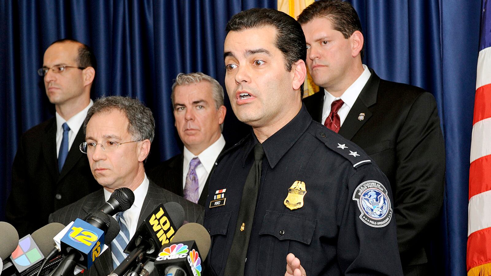 cheats/2012/03/02/feds-seize-325-million-in-fake-goods/counterfeit-bust-cheat_szgwja