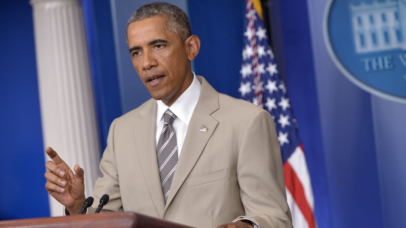 cheats/2014/08/28/obama-talks-ukraine-isis/140828-obama-cheat_u1tmxg