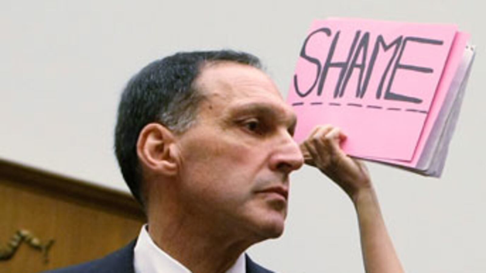 cheats/2008/12/01/does-dick-fuld-deserve-our-scorn/fuld_cbqfge