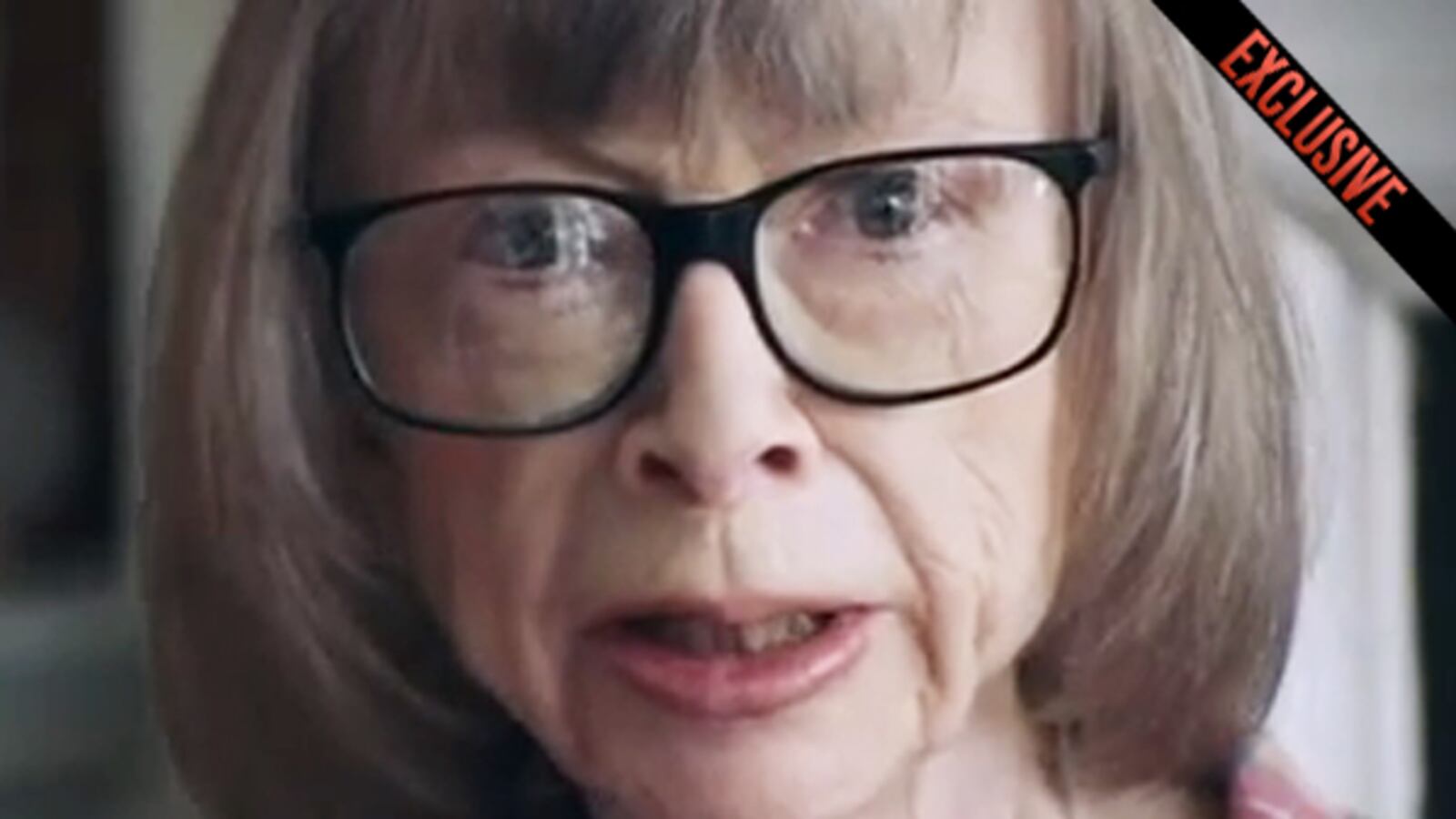 articles/2011/10/26/joan-didion-video-of-blue-nights-and-daughter-quintana/joan-didion-doco-video_po03ke