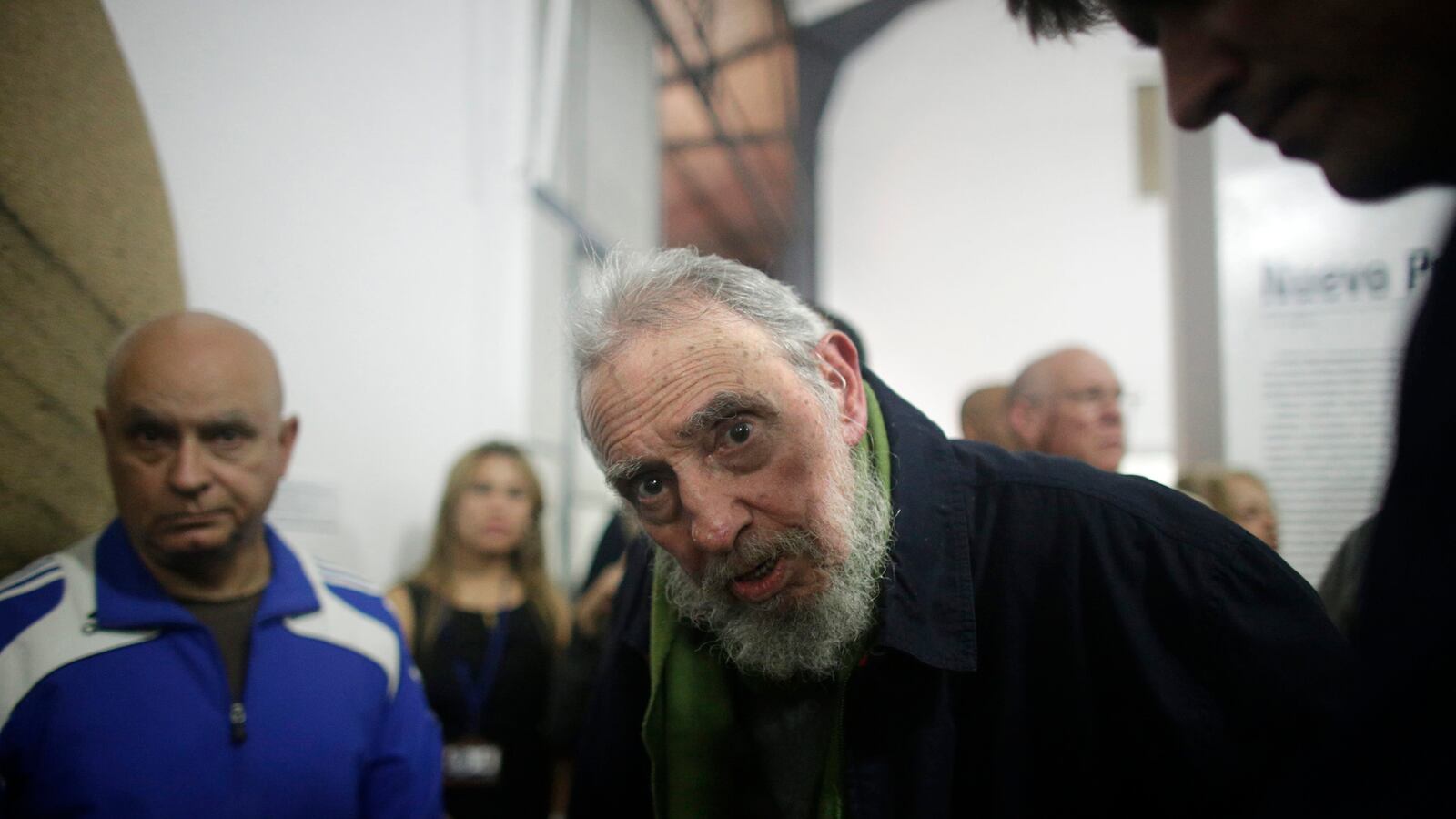 cheats/2014/01/09/castro-makes-public-appearance/140109-castro-cheat_geszdd