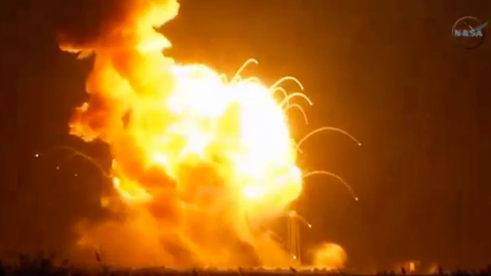 cheats/2014/10/28/nasa-rocket-explodes-after-launch/141028-nasa-rocket-cheat_kbr8dl