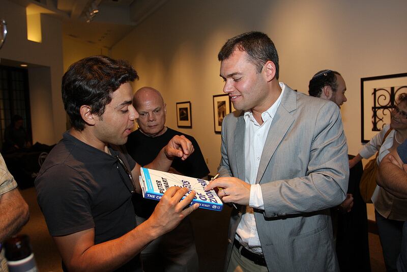 articles/2013/11/11/open-zion-created-a-valuable-community-and-is-closing-prematurely/OZ_crisis_of_zionism_y2msi8