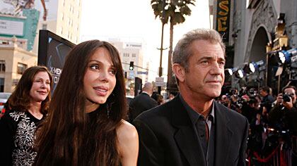 articles/2009/05/26/octo-mels-split-personality/masters-mel-gibson_28613_oa9121