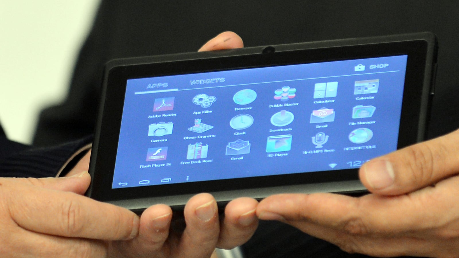 articles/2013/01/30/datawind-prepared-20-tablet-computer-for-indian-market/130129-strochlic-india-tablet-tease-embed1_mri6vw