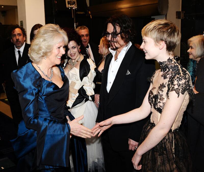 galleries/2010/02/25/alice-in-wonderland-premiere/alice-in-wonderland-premiere---camilla_pc6scz