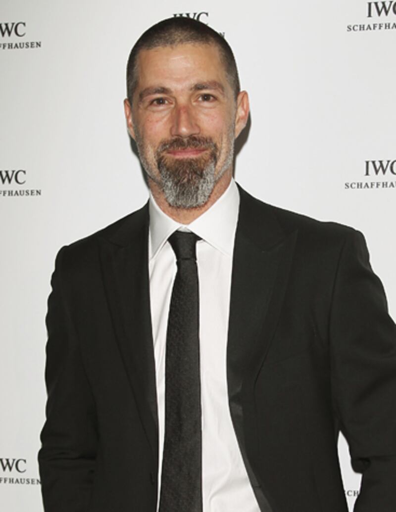 galleries/2012/05/09/matthew-fox-josh-holloway-more-lost-stars-driving-curse-photos/lost-driving-matthew-fox_iugmij