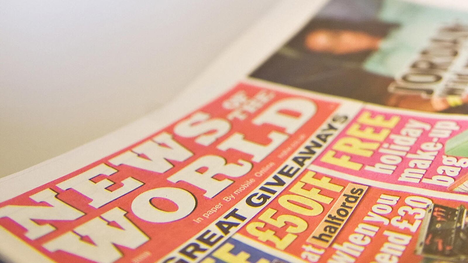 cheats/2011/07/06/news-of-the-world-targeted-7-7-families/news-of-the-world-phone-hacking-cheat_shegi5