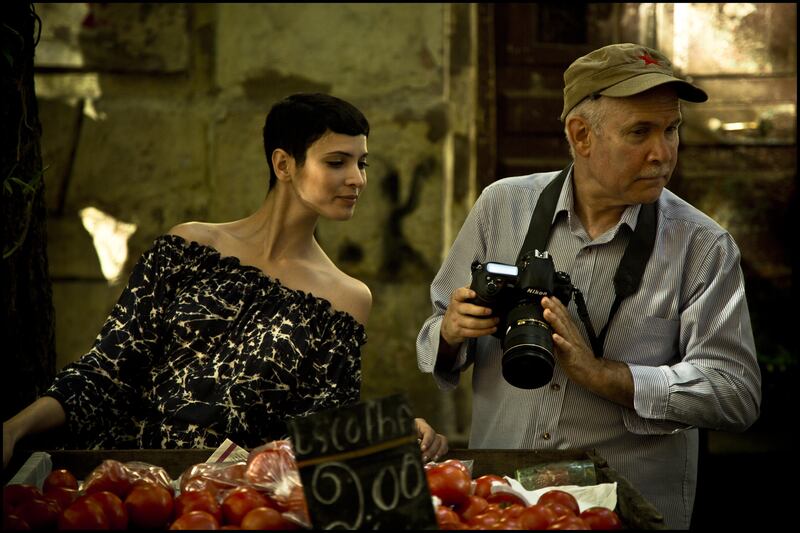 galleries/2012/11/29/pirelli-calendar-2013-behind-the-scenes-with-steve-mccurry-photos/pirelli-6_k1wshp