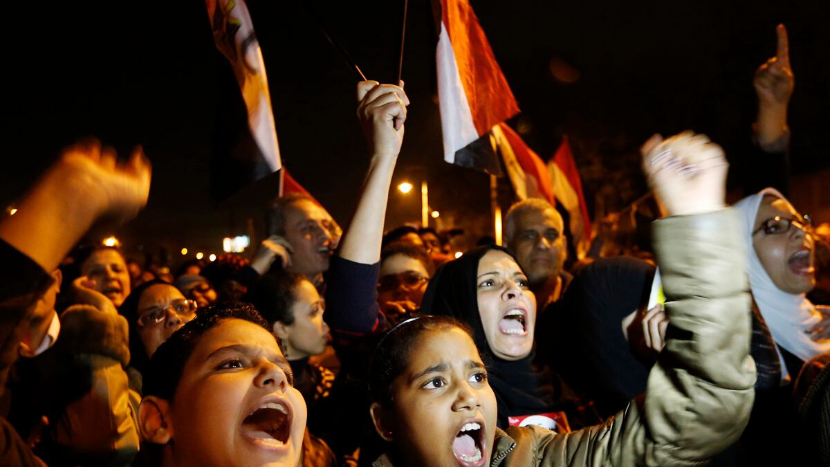 cheats/2012/12/11/nine-injured-at-egypt-clashes/cairo-protests-violent-cheat_ojm3x3