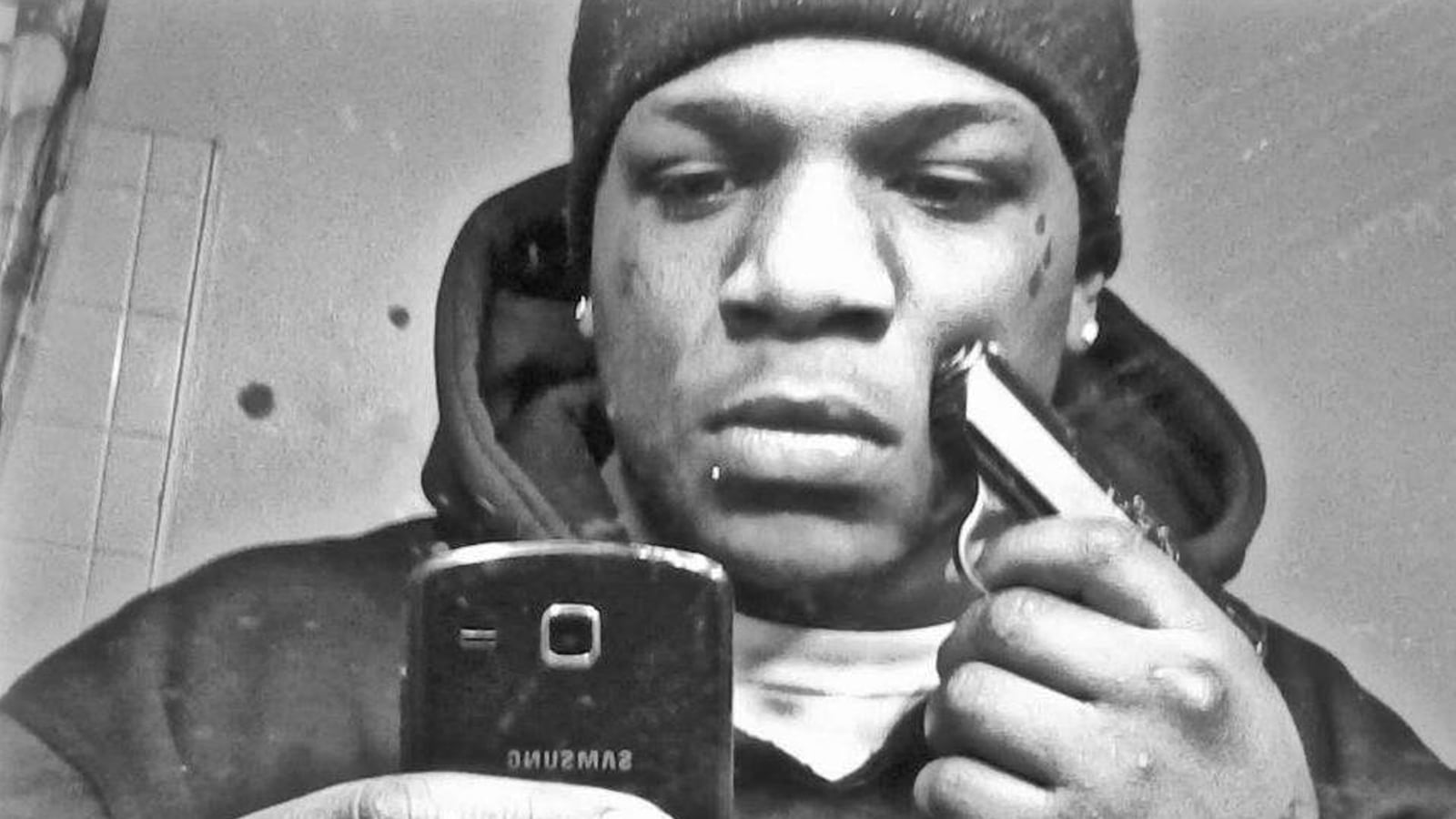 articles/2014/05/20/the-twin-pimps-who-just-needed-a-smartphone-to-do-business/140519-daly-rico-tease_ohtrve