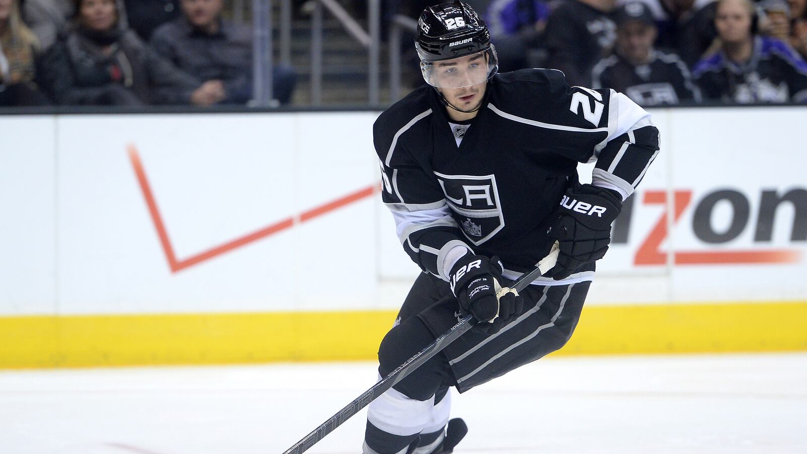 cheats/2014/10/20/nhler-suspended-for-domestic-abuse/141020-nhl-domestic-abuse-cheat_xwrvs1