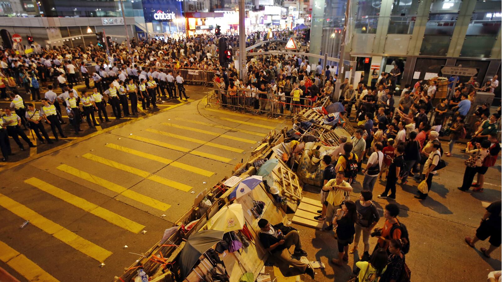 cheats/2014/10/19/hong-kong-clashes-erupt-before-talks/141019-hongkong-cheat_u5qth1