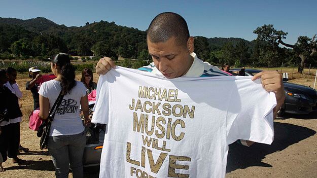 galleries/2009/07/08/michael-jackson-tees/jackson-tees-11_wy0yk7