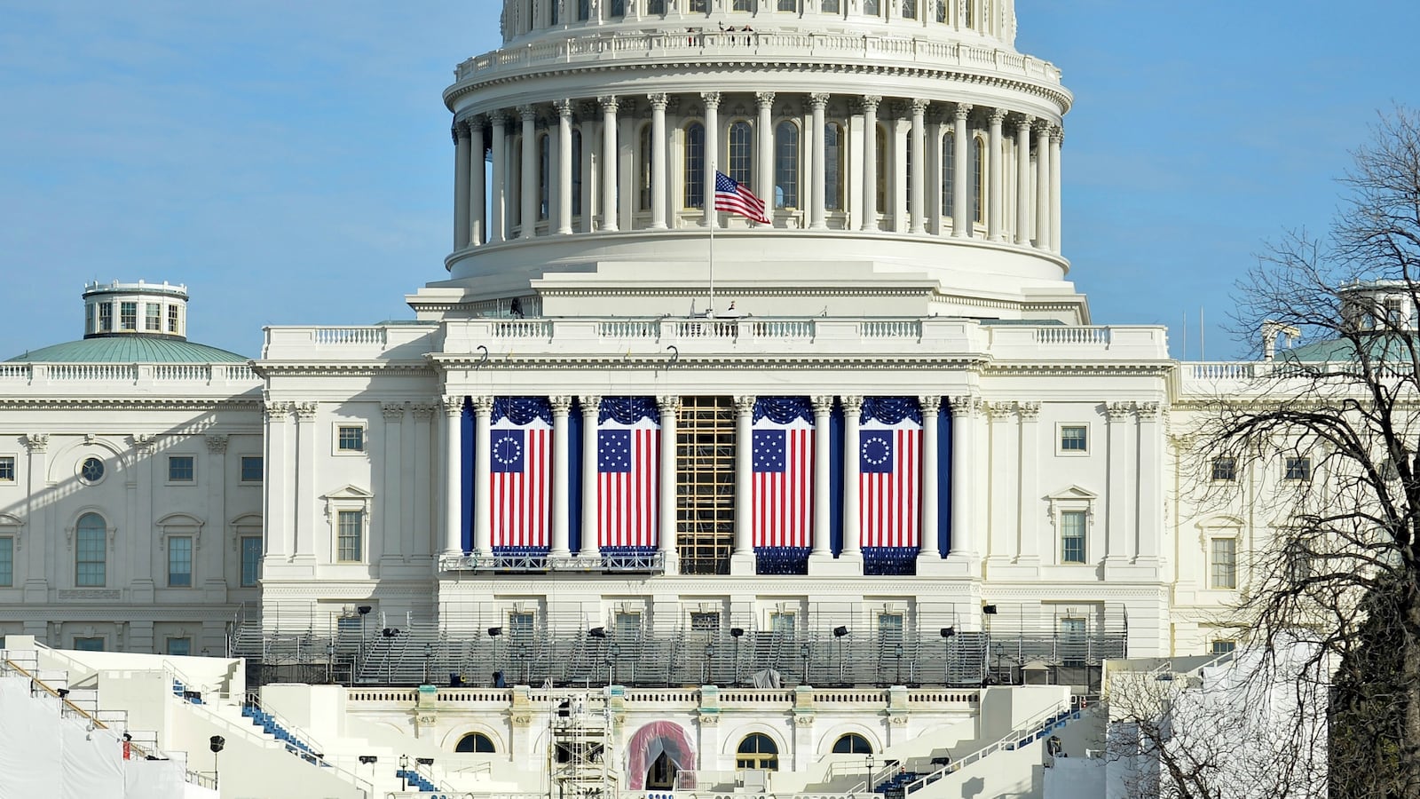 articles/2017/01/19/trump-inauguration-parade-how-to-watch-live-stream-online/170117-trump-inauguration-seo-tease_bby8bb